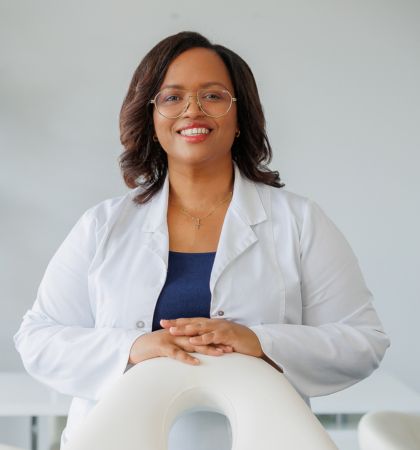 16-Ästhetische Behandlung 420 X 450