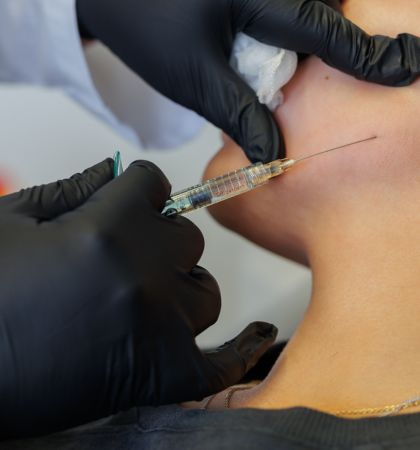 7-Ästhetische Behandlung 420 X 450